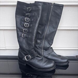FRYE Veronica Belted Tall Straps Women’s Size 8 Black Leather Knee-High Boots